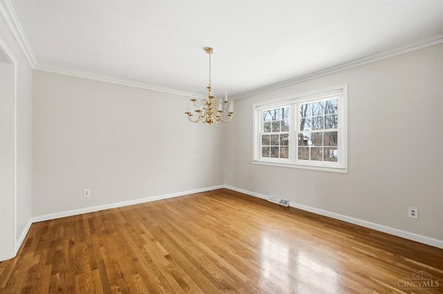 8363 Shadowpoint Court, Montgomery, OH 45242