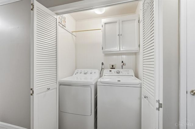 8363 Shadowpoint Court, Montgomery, OH 45242