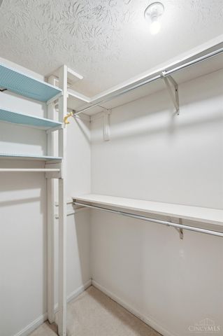 8363 Shadowpoint Court, Montgomery, OH 45242