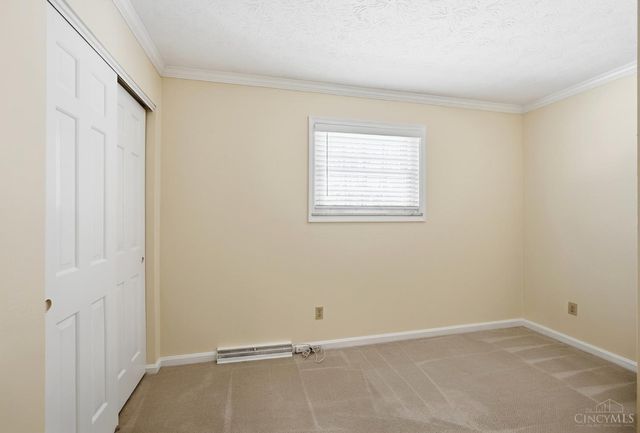 8363 Shadowpoint Court, Montgomery, OH 45242