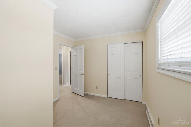 8363 Shadowpoint Court, Montgomery, OH 45242