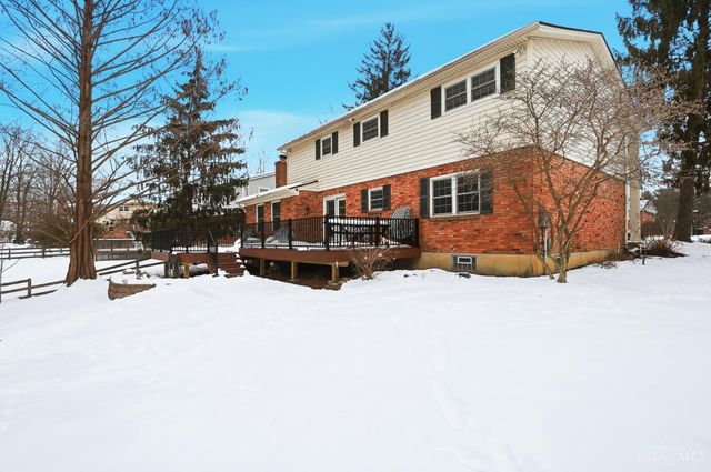 8363 Shadowpoint Court, Montgomery, OH 45242