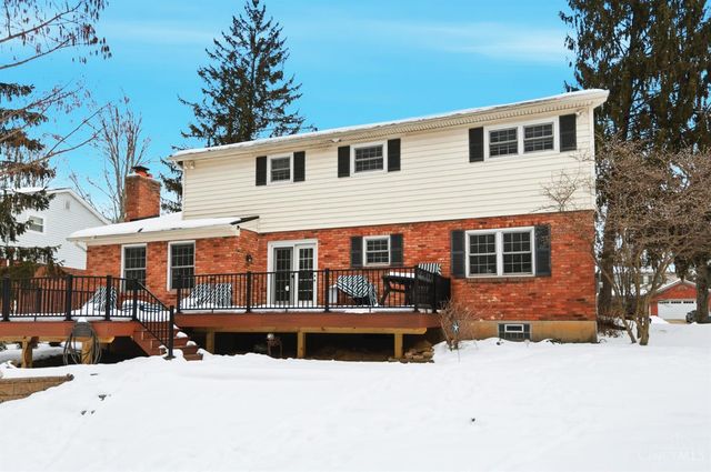 8363 Shadowpoint Court, Montgomery, OH 45242