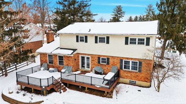 8363 Shadowpoint Court, Montgomery, OH 45242