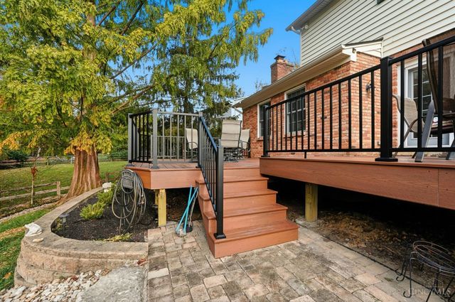 8363 Shadowpoint Court, Montgomery, OH 45242