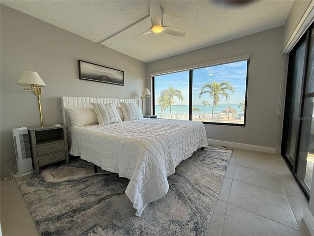 6322 PALMA DEL MAR BOULEVARD S 213, St Petersburg, FL 33715