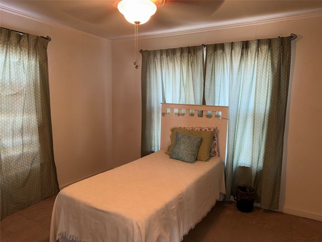 307 Cedar Street, Palo Pinto, TX 76484