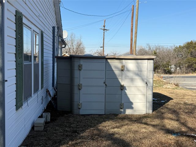 307 Cedar Street, Palo Pinto, TX 76484