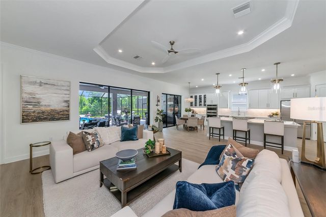 4625 TRENTO PLACE, Bradenton, FL 34211