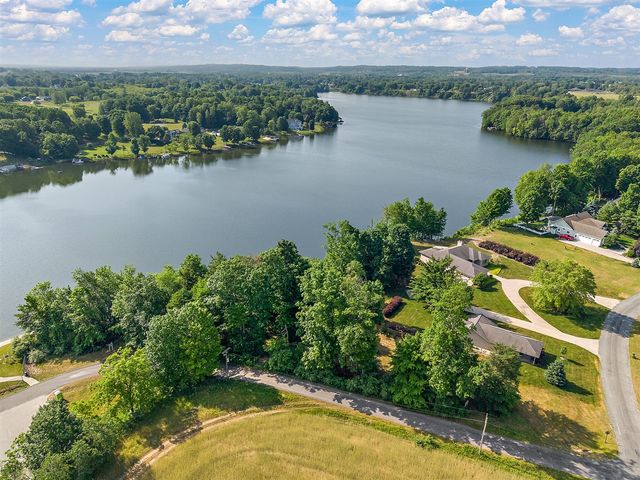 3943 W Harrison Road, Hart, MI 49420