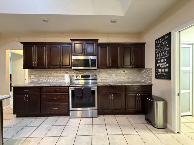 51 FANSHAWE LANE, Palm Coast, FL 32137