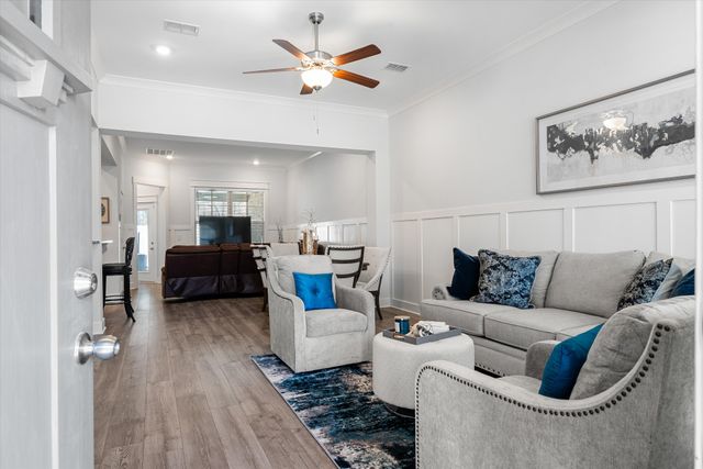 2116 Goby Dr, Murfreesboro, TN 37130