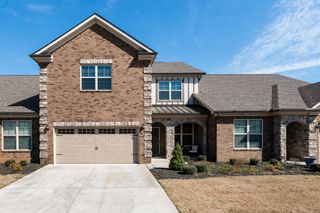 2116 Goby Dr, Murfreesboro, TN 37130
