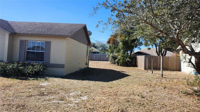 2732 COURTLAND BOULEVARD, Deltona, FL 32738