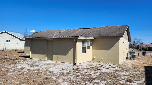 2732 COURTLAND BOULEVARD, Deltona, FL 32738