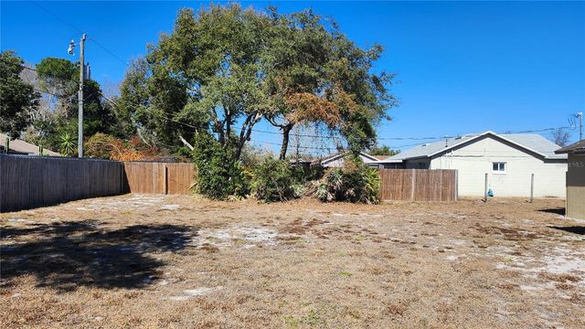 2732 COURTLAND BOULEVARD, Deltona, FL 32738