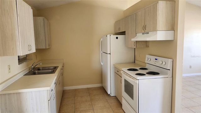 2732 COURTLAND BOULEVARD, Deltona, FL 32738