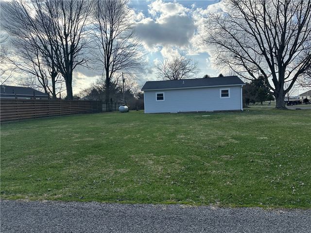 215 Rooney Drive, Urbana, OH 43078