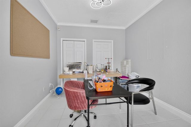 1590 SW 4TH Circle, Boca Raton, FL 33486