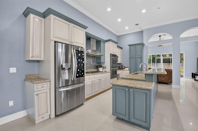 1590 SW 4TH Circle, Boca Raton, FL 33486