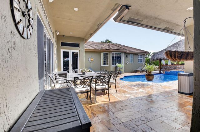 1590 SW 4TH Circle, Boca Raton, FL 33486