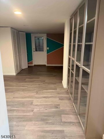 15 Harrison Pl, Clifton City, NJ 07011