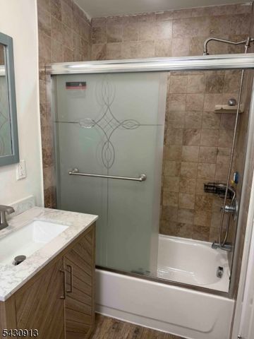 15 Harrison Pl, Clifton City, NJ 07011
