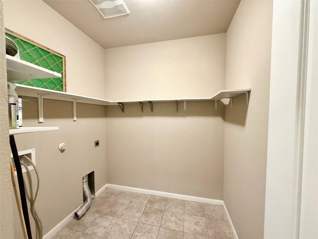 202 Mossycup DR, San Marcos, TX 78666