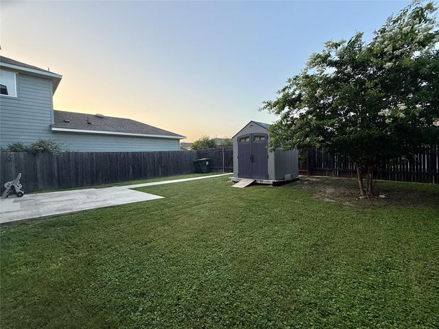 202 Mossycup DR, San Marcos, TX 78666