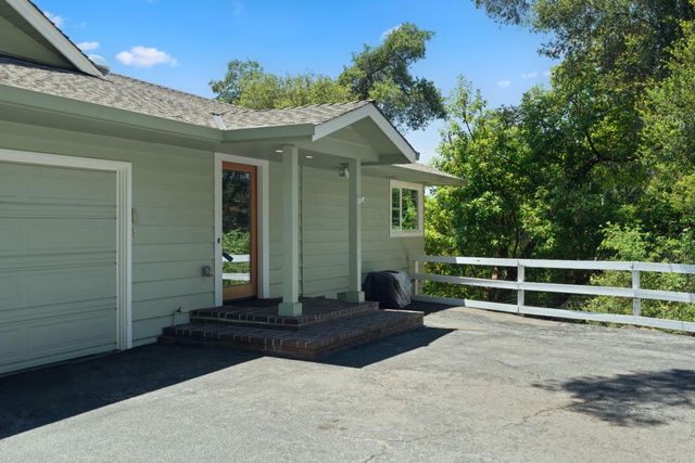 800 Sunset Lane, Soquel, CA 95073