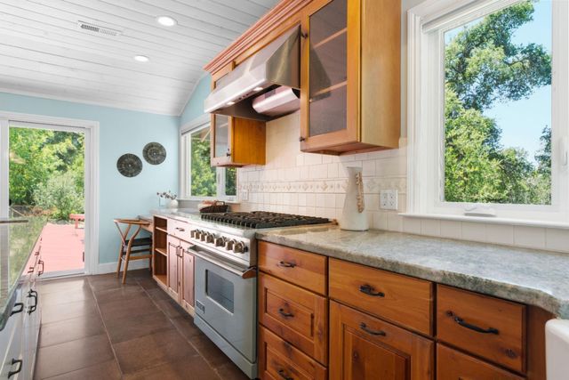 800 Sunset Lane, Soquel, CA 95073