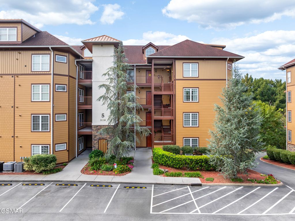 527 River Place Way, Sevierville, TN 37862