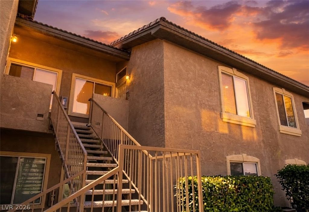 2305 West Horizon Ridge Parkway 4024, Henderson, NV 89052