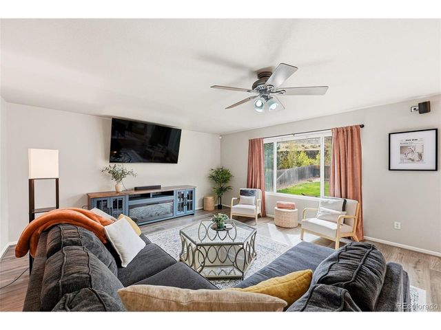 7277 Pine Hills Way, Littleton, CO 80125