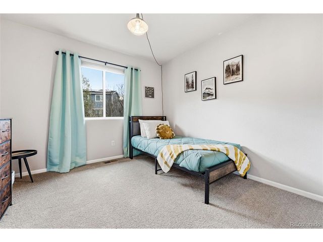 7277 Pine Hills Way, Littleton, CO 80125