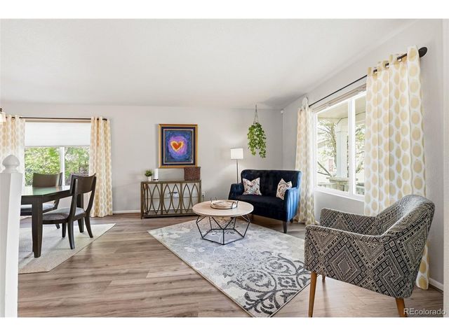 7277 Pine Hills Way, Littleton, CO 80125