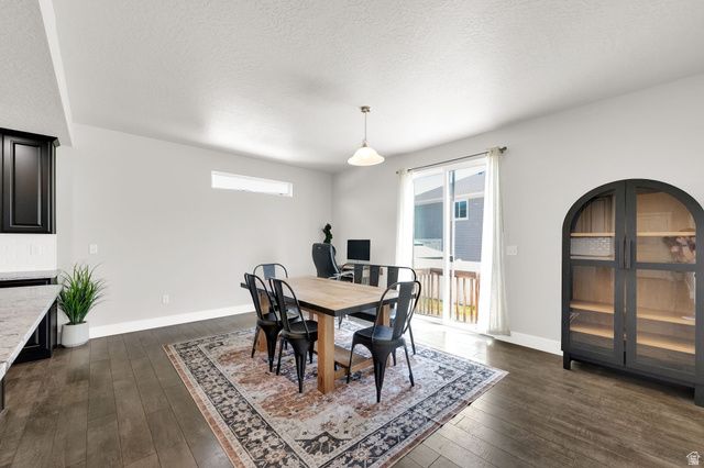 10651 S POPPY MEADOW LN, South Jordan, UT 84009