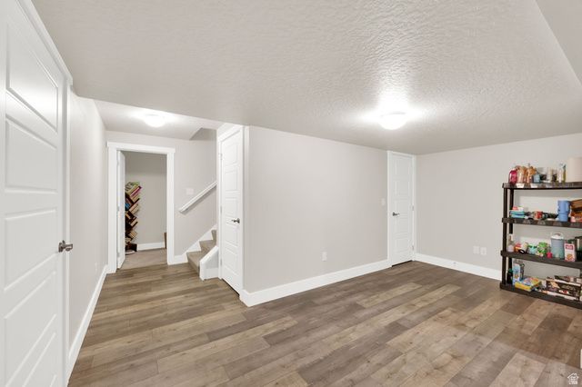 10651 S POPPY MEADOW LN, South Jordan, UT 84009
