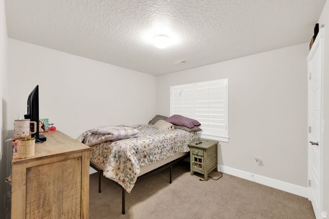 10651 S POPPY MEADOW LN, South Jordan, UT 84009