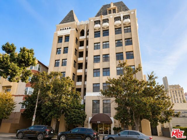 634 S Gramercy Place 602, Los Angeles, CA 90005