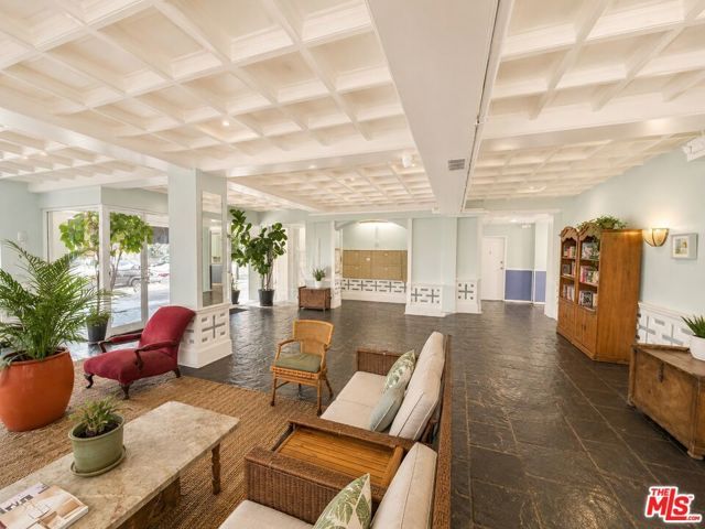 634 S Gramercy Place 602, Los Angeles, CA 90005