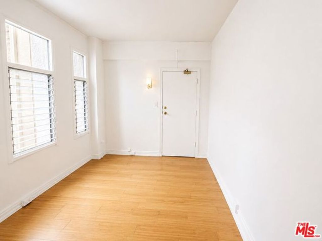 634 S Gramercy Place 602, Los Angeles, CA 90005