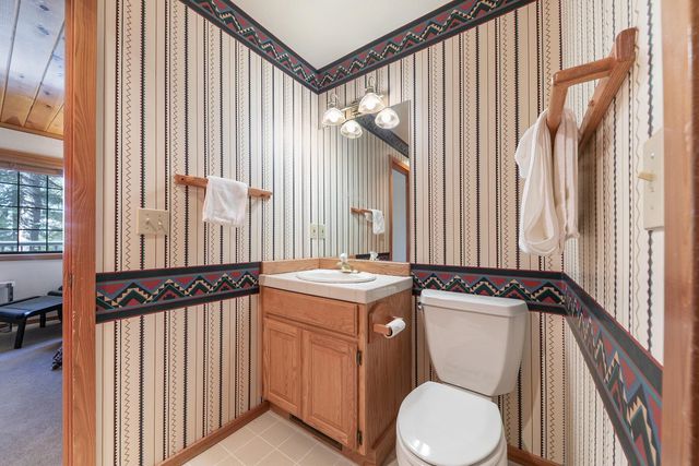 725 Conifer, Truckee, CA 96160