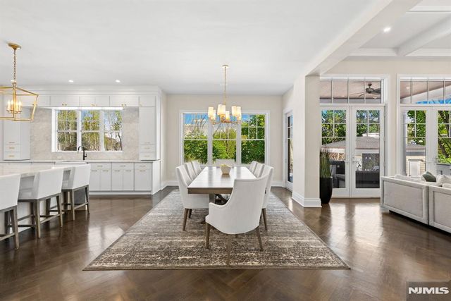 396 Knollwood Road, Ridgewood, NJ 07450