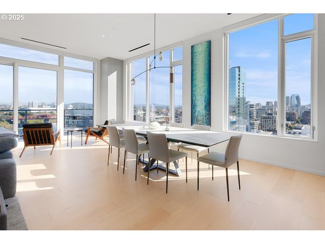 1150 Nw QUIMBY St 1912, Portland, OR 97209