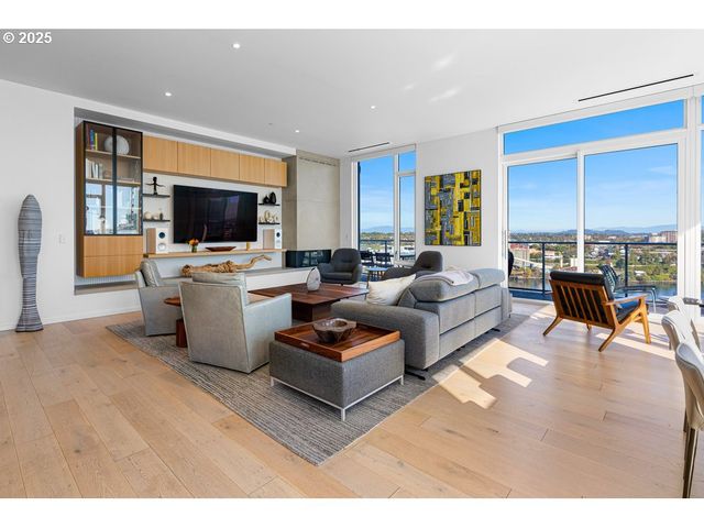 1150 Nw QUIMBY St 1912, Portland, OR 97209