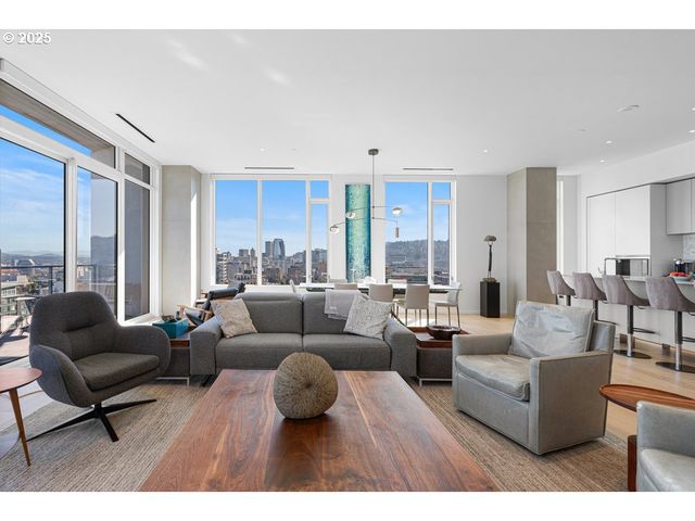 1150 Nw QUIMBY St 1912, Portland, OR 97209