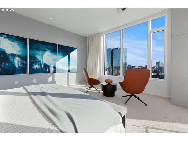 1150 Nw QUIMBY St 1912, Portland, OR 97209