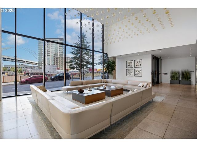 1150 Nw QUIMBY St 1912, Portland, OR 97209