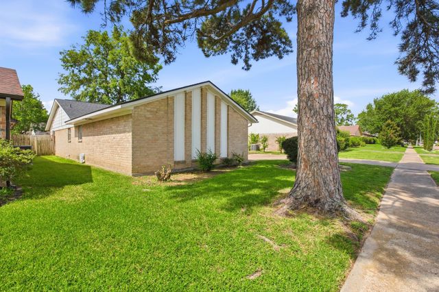 16507 Cairngorm Drive, Houston, TX 77084